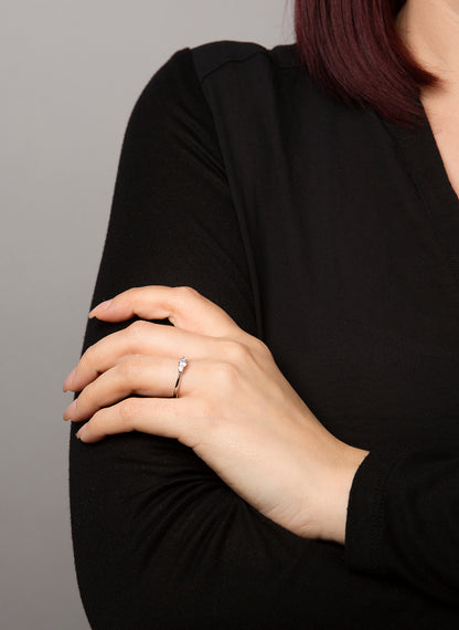Solitaire mit Besatz Ring - 1K357